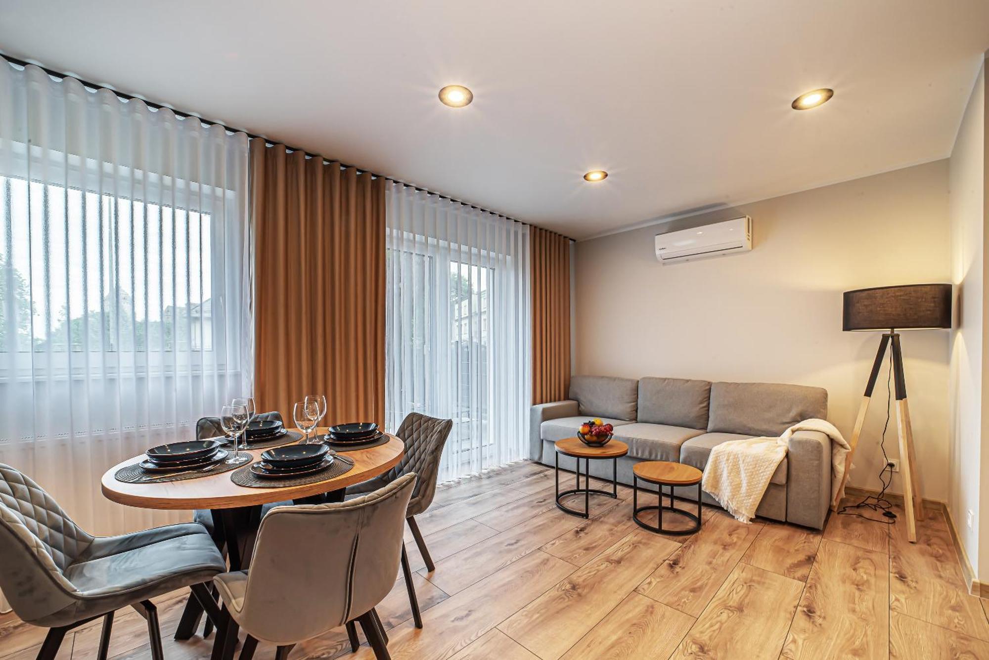 Apartament Labradoryt, Klimatyzacja, Parking Priv Болеславець Екстер'єр фото