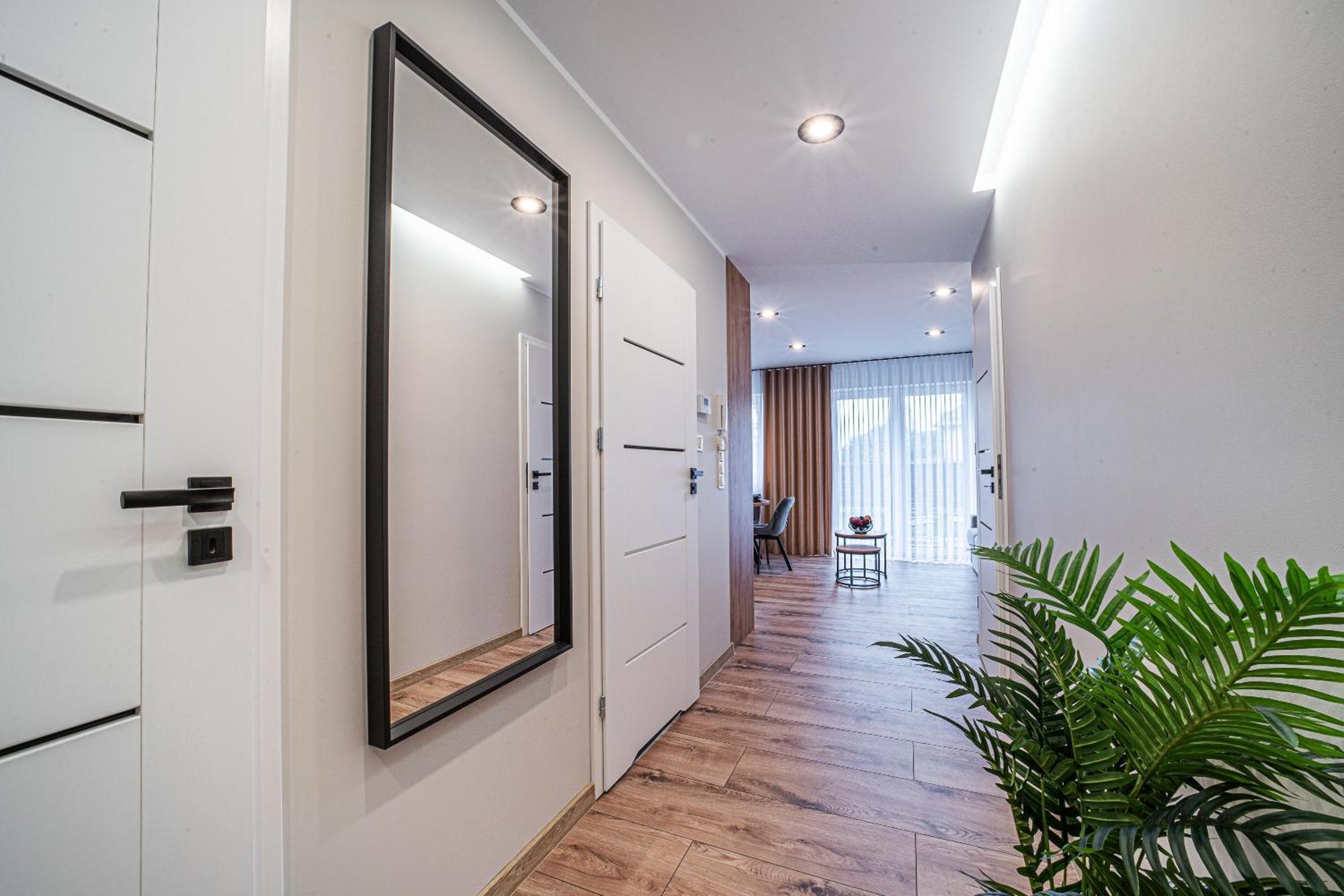 Apartament Labradoryt, Klimatyzacja, Parking Priv Болеславець Екстер'єр фото